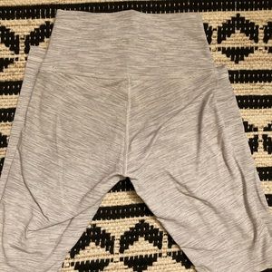 Lululemon Classic Wonderunder yoga leggings